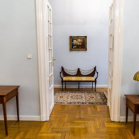 Luxury Downtown 3 Bedroom Apartment By Synagoge With Beautiful View บูดาเปสต์ ภายนอก รูปภาพ