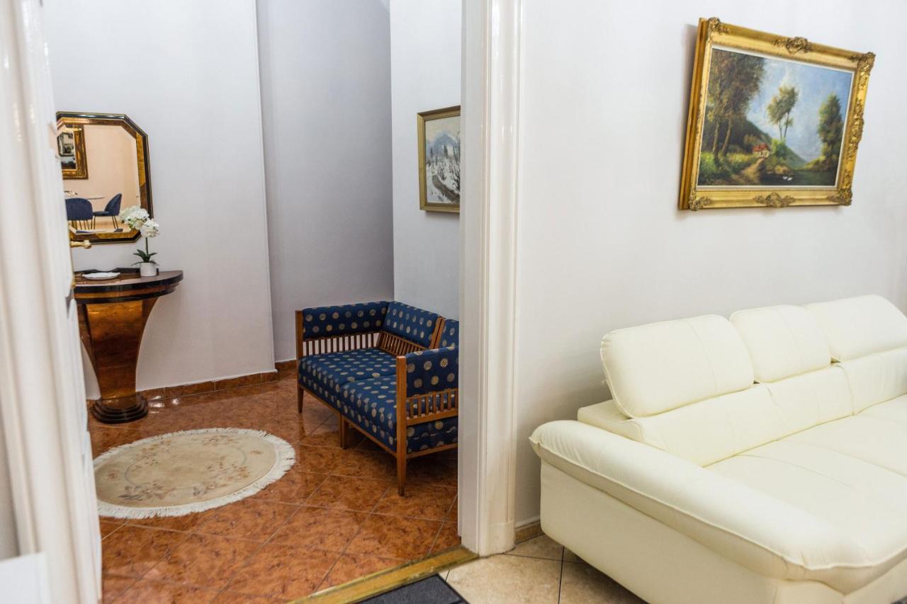 Luxury Downtown 3 Bedroom Apartment By Synagoge With Beautiful View บูดาเปสต์ ภายนอก รูปภาพ