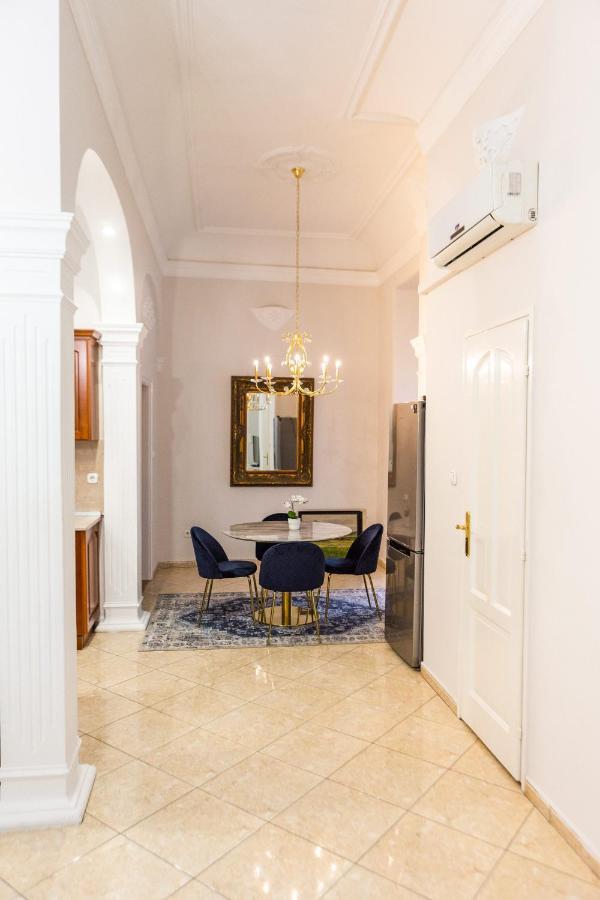 Luxury Downtown 3 Bedroom Apartment By Synagoge With Beautiful View บูดาเปสต์ ภายนอก รูปภาพ