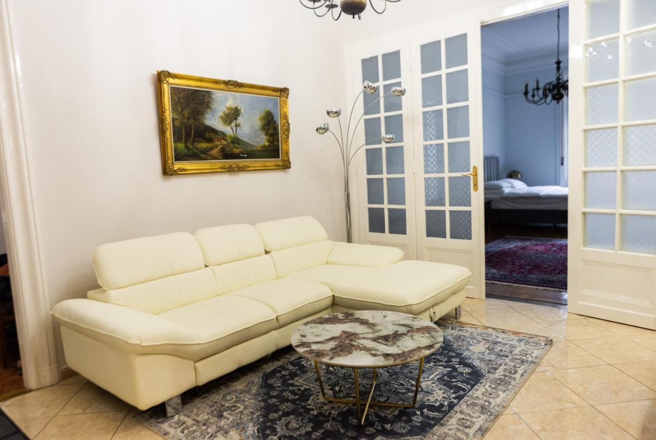 Luxury Downtown 3 Bedroom Apartment By Synagoge With Beautiful View บูดาเปสต์ ภายนอก รูปภาพ