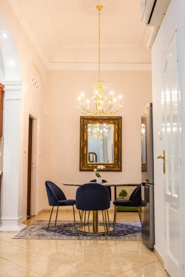 Luxury Downtown 3 Bedroom Apartment By Synagoge With Beautiful View บูดาเปสต์ ภายนอก รูปภาพ