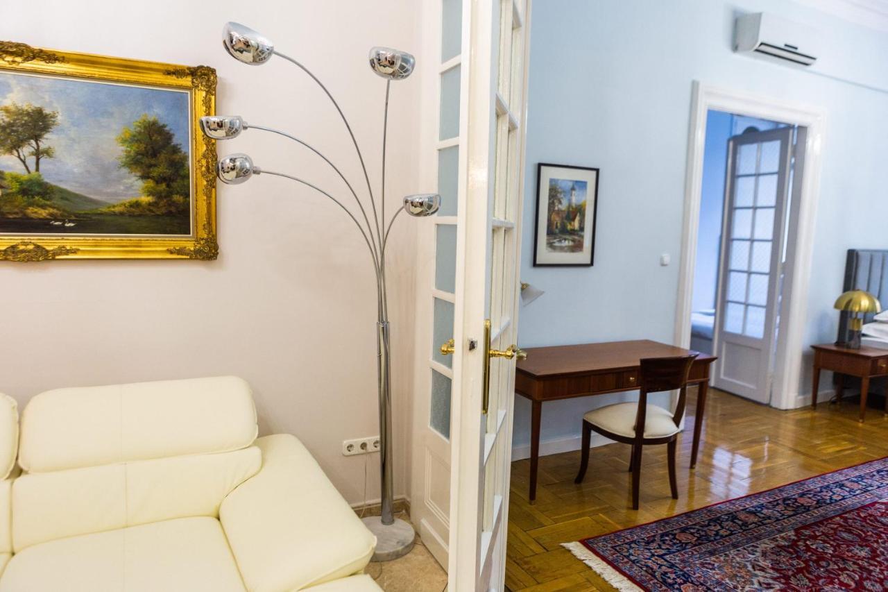 Luxury Downtown 3 Bedroom Apartment By Synagoge With Beautiful View บูดาเปสต์ ภายนอก รูปภาพ